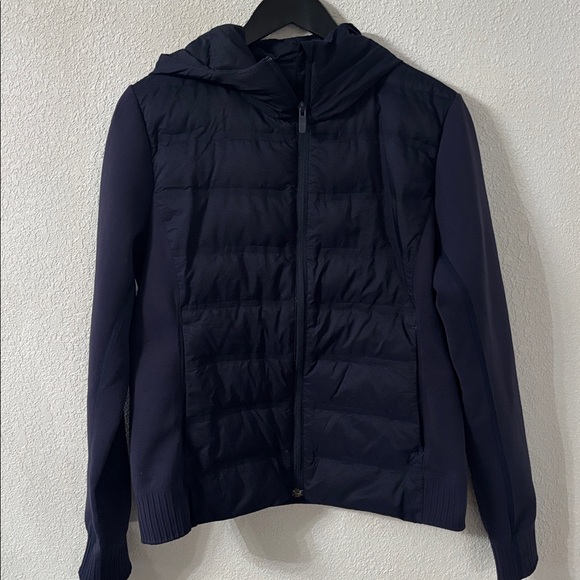 Lululemon Down & Around Jacket size 12 - Picture 6 of 14